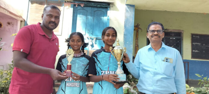 రాష్ట్రస్థాయి ఖోఖో పోటీలకు ఎంపికైన మామిడిపల్లి విద్యార్థినులు
