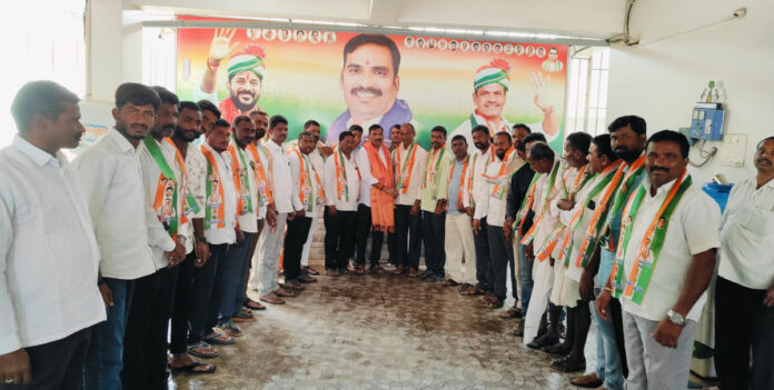 బీర్ల అయిలయ్య సమక్షంలో భారీగా కాంగ్రెస్ లో చేరికలు