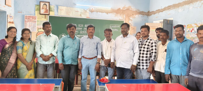 Neral villagers donate dual desk benches to school