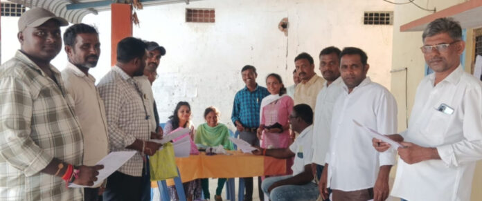 రెండవ రోజు మందకోడిగా నామినేషన్లు