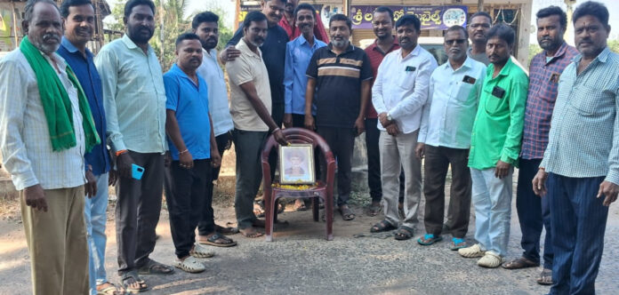 కొయ్యుర్ లో ఘనంగా పూలే వర్థంతి వేడుకలు.!