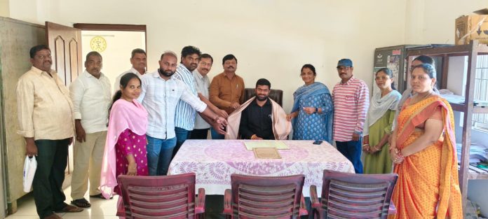 ఎంపీఓగా రెడ్డం రామకోటారెడ్డి భాద్యతల స్వీకరణ