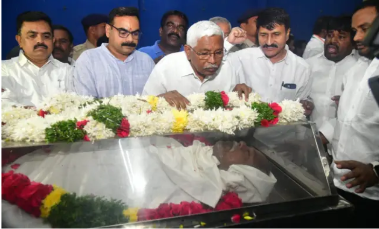 తెజస అధ్యక్షుడు కోదండరాం.. తెజస అధ్యక్షుడు కోదండరాం.. 