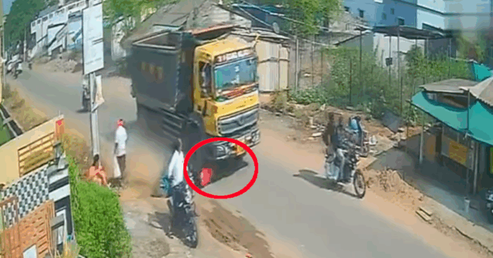 ఘోర రోడ్డు ప్రమాదం..నిండు ప్రాణం పోతుంటే నిల్చుండిపోయారు