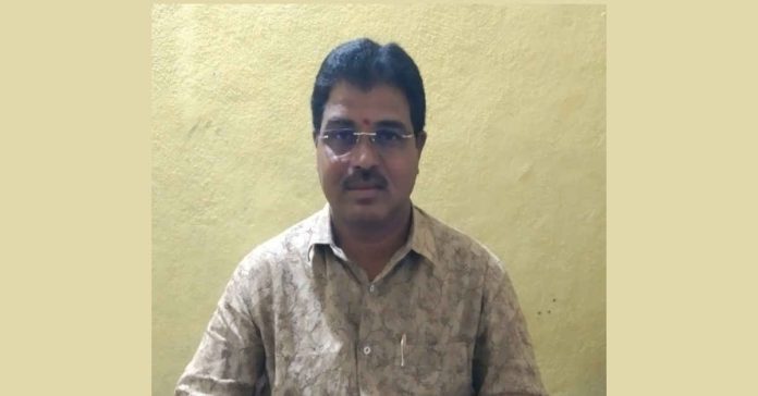 పంట నష్టపోయిన రైతులను ప్రభుత్వం ఆదుకోవాలి