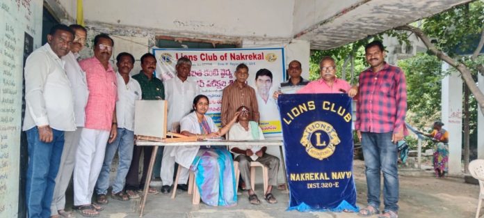 ఉచిత వైద్య శిబిరాలను సద్వినియోగం చేసుకోండి