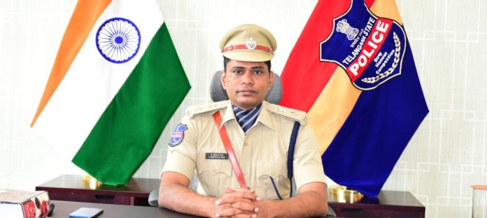 షీ కి చెప్పండి – సేఫ్ గా ఉండండి: ఎస్పీ టి. శ్రీనివాసరావు