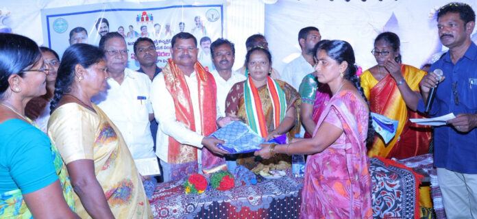 మహిళల అభ్యున్నతి, సాధికారతే కాంగ్రెస్ లక్ష్యం