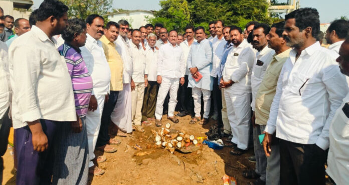 The welfare of farmers is the aim of the Congress government.