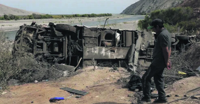 37 killed as bus falls into ravine in Peru