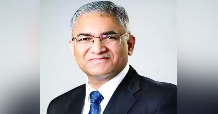 గెయిల్ తదుపరి సారథిగా దీపక్ గుప్తా