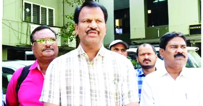 Petitions to collectors on journalists' issues