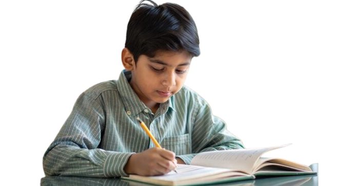 రచనలతో అద్భుతాలు చేస్తున్న పిల్లలు