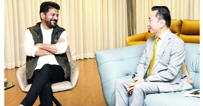 తెలంగాణలో పెట్టుబడులకు ఆసక్తిగా ఉన్నాం