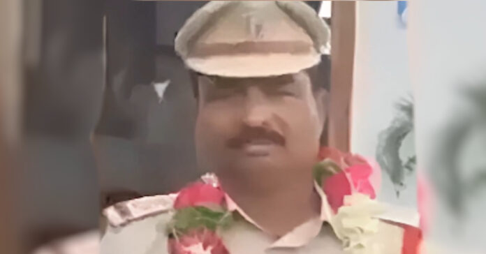 సర్పంచ్గా పోటి కోసం ఎస్సై పదవికి రాజీనామా