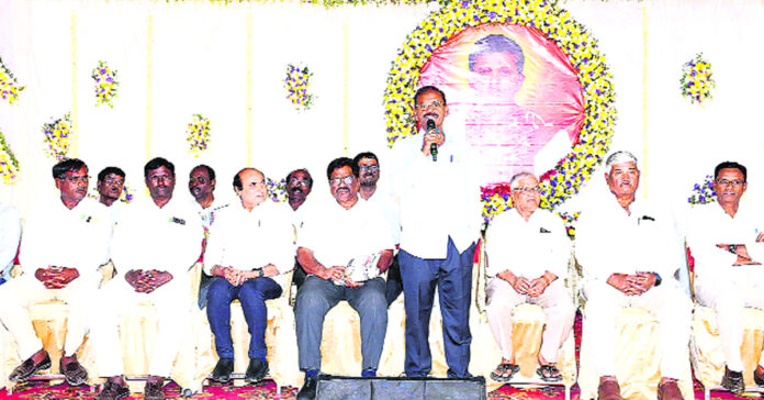 దేశ వినాశనానికే లేబర్కోడ్లు