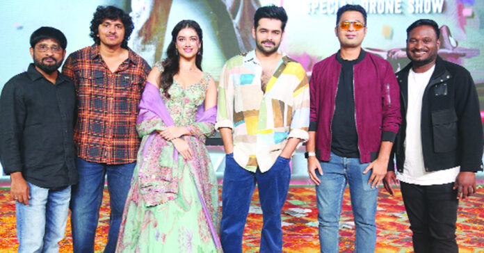 ఇది పూర్తిగా అభిమానుల చిత్రం