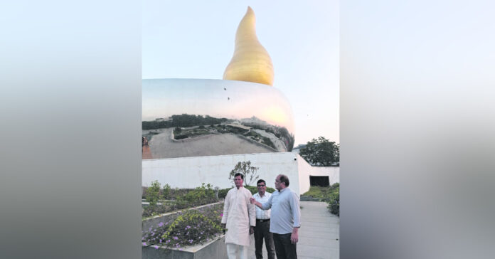 అమరజ్యోతి కేంద్రాన్ని ప్రారంభించండి