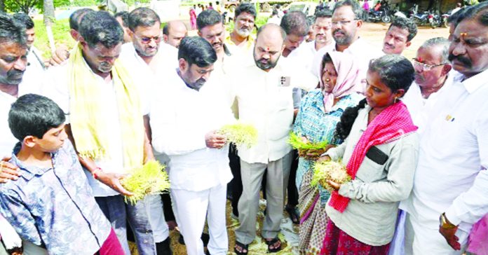 The Congress government is incompetent.