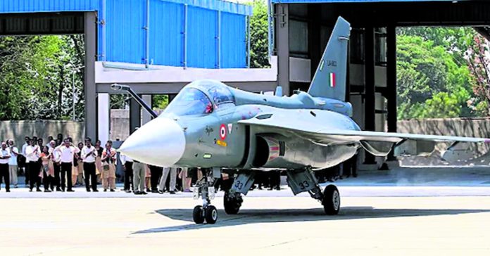 అమెరికా నుంచి తేజస్ జెట్ విమానాల ఇంజిన్ల కొనుగోలు