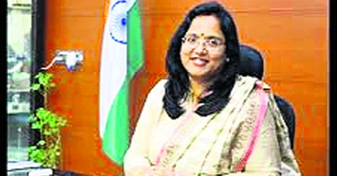 శ్రీదేవసేనపై విమర్శలు చేయడం సరికాదు