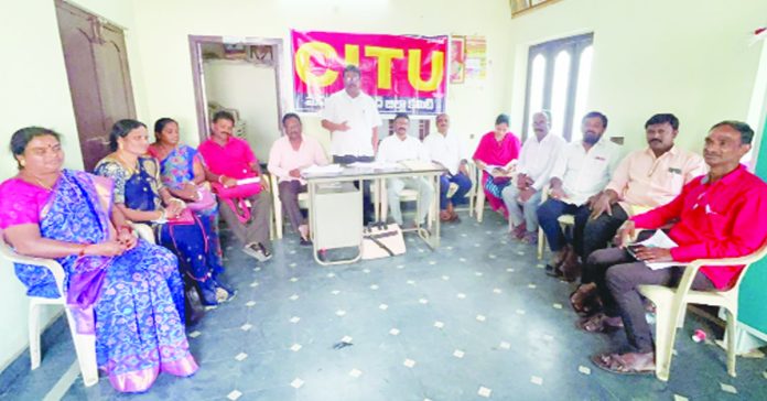 ప్రజావ్యతిరేక విధానాలపై ఐక్య పోరాటాలు