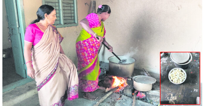 అందని గుడ్ల బిల్లులు