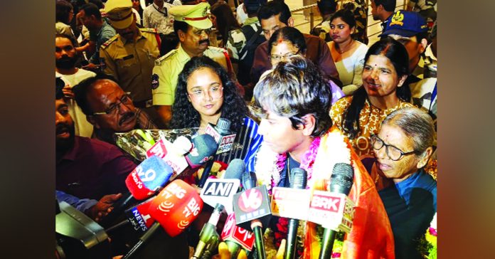 వరల్డ్కప్ విజేతకు గ్రాండ్ వెల్కమ్