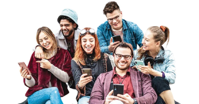 మనసును మాయం చేస్తున్న సోషల్ మీడియా