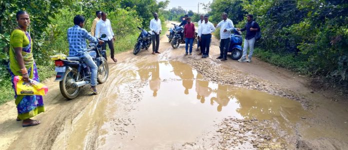 అందె రోడ్ల సమస్యలను పరిష్కారం చేస్తాం..