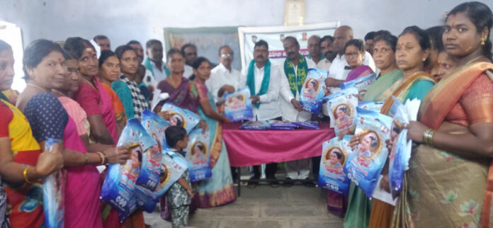 మహిళలు బలపడితే సమాజమే బలపడుతుంది