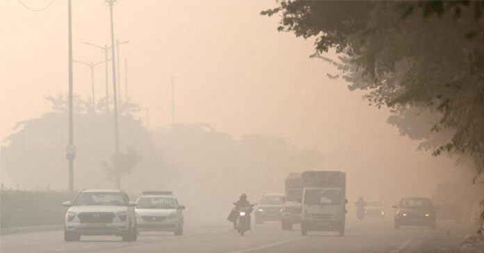 ఢిల్లీలో క్షిణించిన గాలి నాణ్యత..పిల్లలకు ఆన్లైన్ క్లాసులు