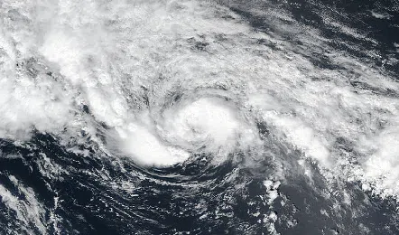 బంగాళాఖాతంలో 2 వాయుగుండాలు..!