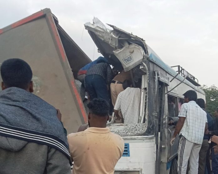 బస్సు ప్రమాదం వీడియో