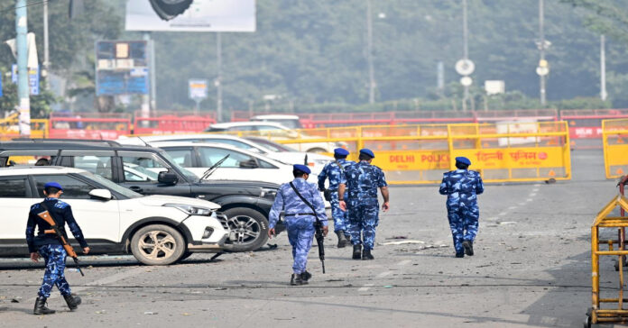 ఉగ్రవాదంలో ఉన్నత విద్యావంతుల జోక్యం అతిప్రమాదం: ఢిల్లీ పోలీసులు