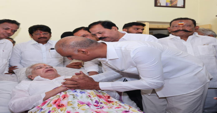 విద్యారంగంలో చుక్క రామయ్య సేవలు వెలకట్టలేనివి: హరీష్ రావు