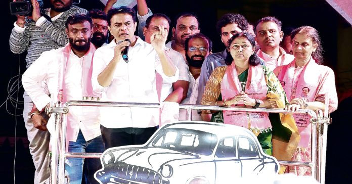 ఒక్క ఛాన్స్ ఇస్తేనే రాష్ట్రం ఆగమైంది