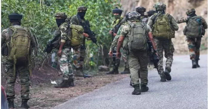 ఛత్తీస్గఢ్ అడవుల్లో ఎన్కౌంటర్..ముగ్గురు మావోయిస్టులు మృతి