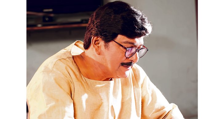 ‘పిఠాపురంలో..’ మూడు జంటల ప్రేమకథ