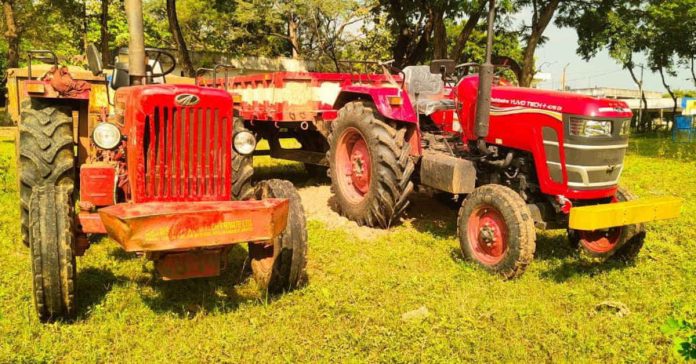 ఇసుక అక్రమంగా తరలిస్తున్న ట్రాక్టర్ల పట్టివేత