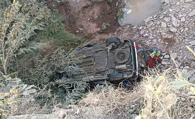 మహారాష్ట్రలో రోడ్డు ప్రమాదం.. కాగజ్నగర్కు చెందిన నలుగురు మహిళలు మృతి