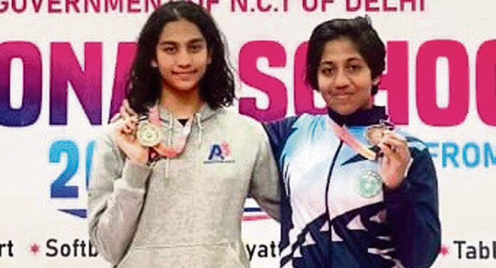 శివానీకి రజతం