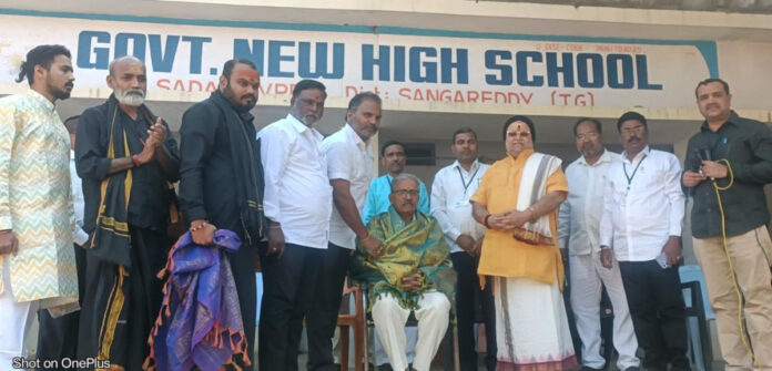 సదాశివపేటలో ఘనంగా ఉద్యోగ విరమణ సభ