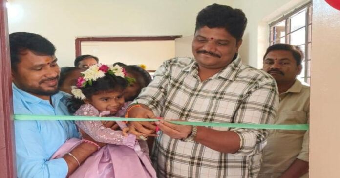 Aadhaar center opens in Tadicherla..