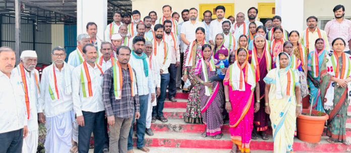 జుక్కల్ నియోజకవర్గంలో ఖాళీ అవుతున్న బీఆర్ఎస్