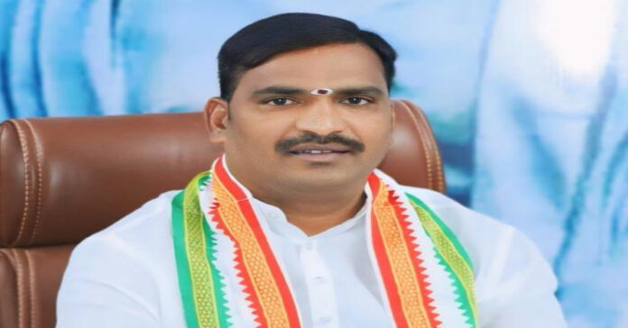 నియోజవర్గంలో కాంగ్రెస్ విజయభేరి.. సన్మాన సభ