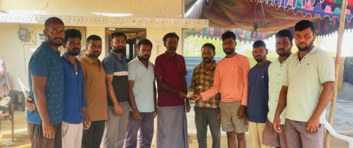 మృతుడి కుటుంబానికి ధ్యాప నిఖిల్ రెడ్డి ఆర్థిక చేయూత..