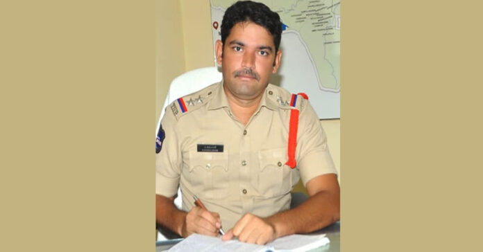 Dont post provocative posts: Pasra SI