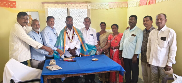 Friends pay tribute to Tadicherla Sarpanch Bandi Swami!