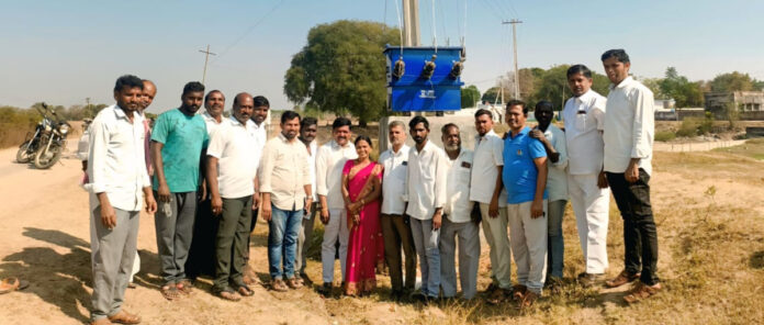 విద్యుత్ సమస్య పరిష్కరించిన ప్రభుత్వ సలహాదారులు